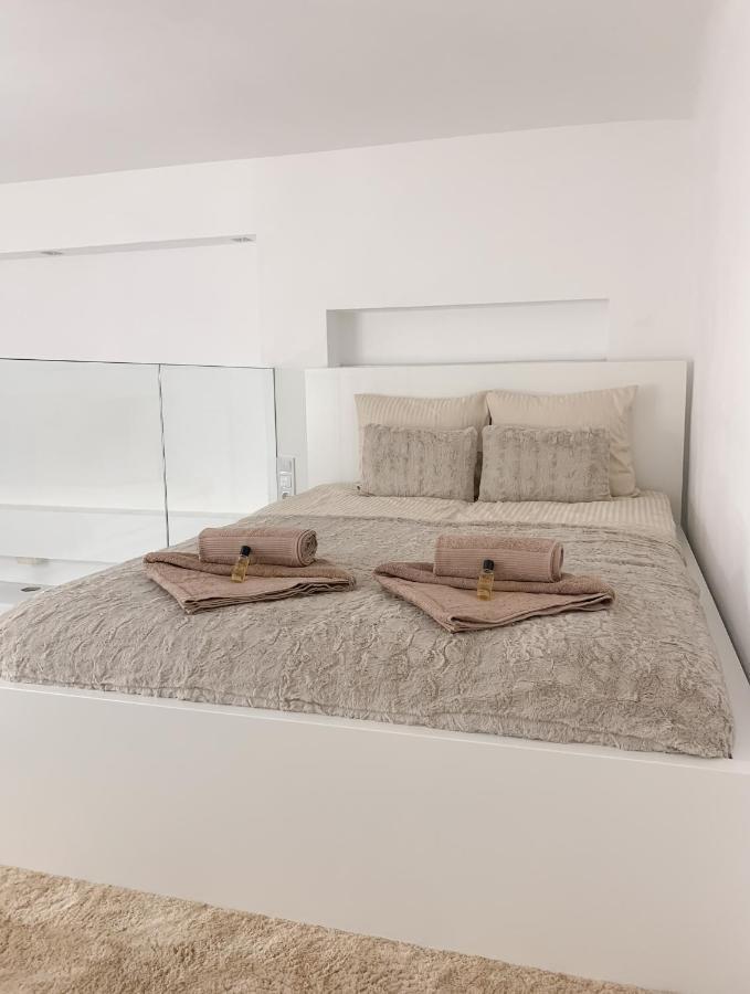 St Stephen Luxury Apartment Budapeste Exterior foto